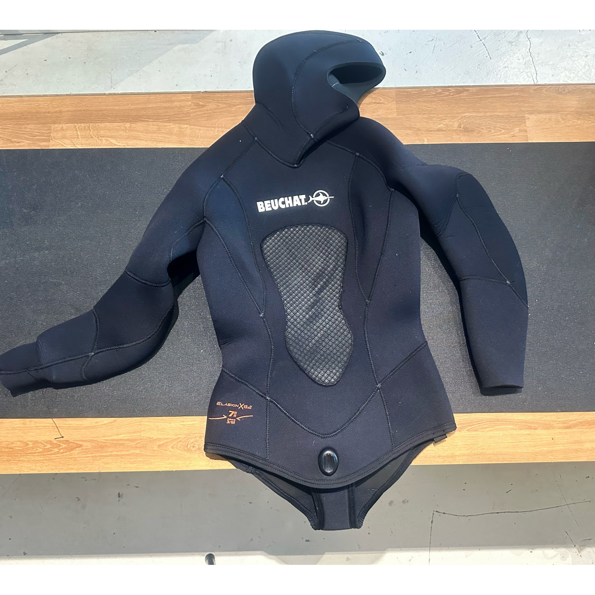 Beuchat Athena Lady Jacket 7mm Used Size M | Diving Sports Canada | Vancouver