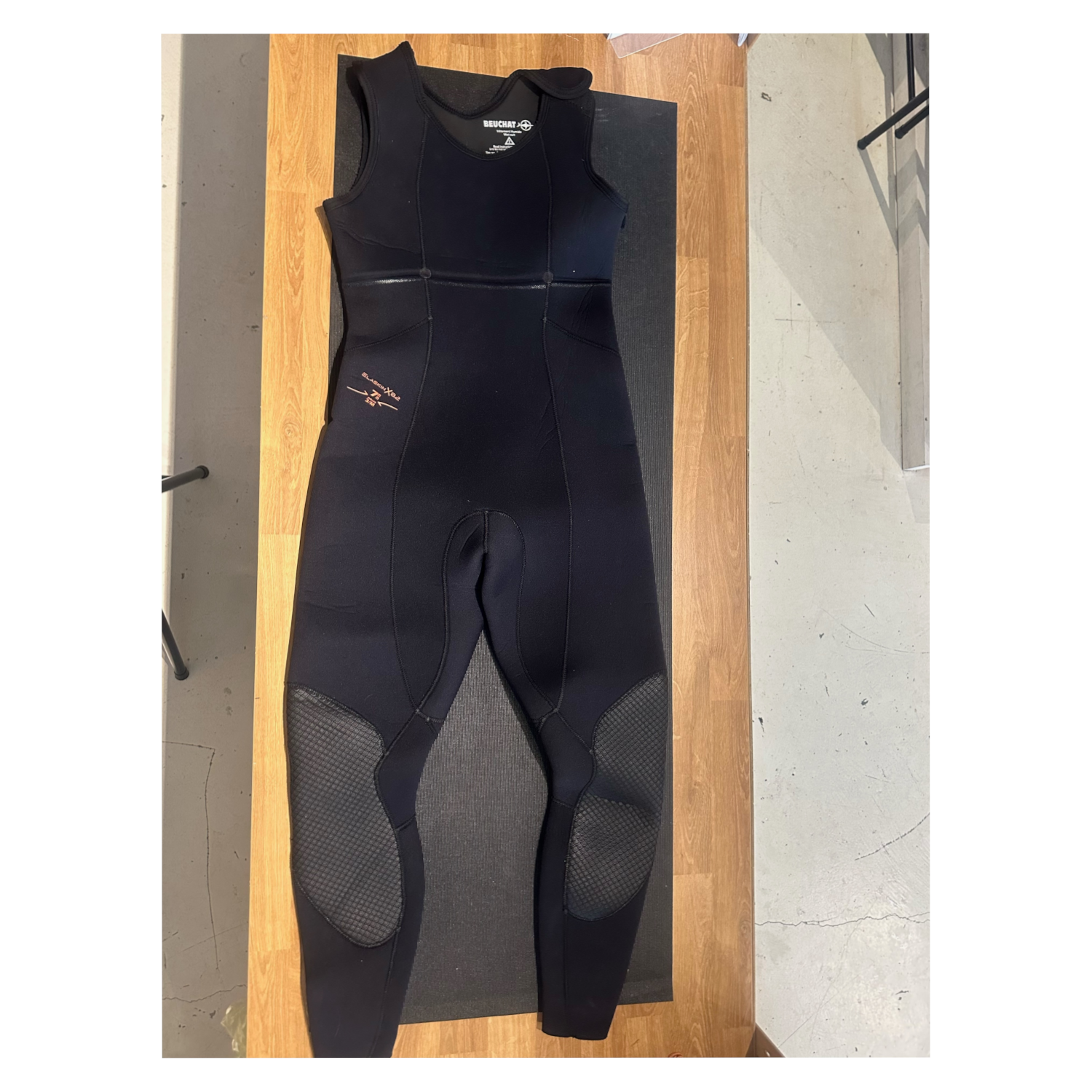 Beuchat Athena Lady Pant 7mm Used Size M | Diving Sports Canada | Vancouver