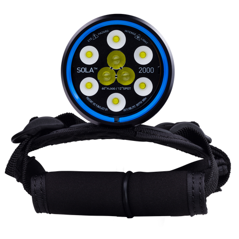 Light & Motion Sola Dive 2000 S/F | Diving Sports Canada