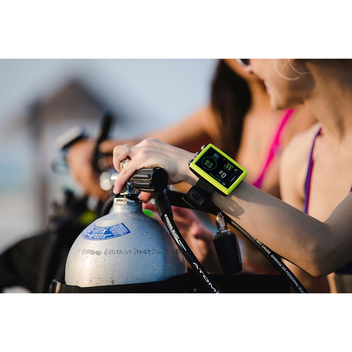 Suunto eon core black store